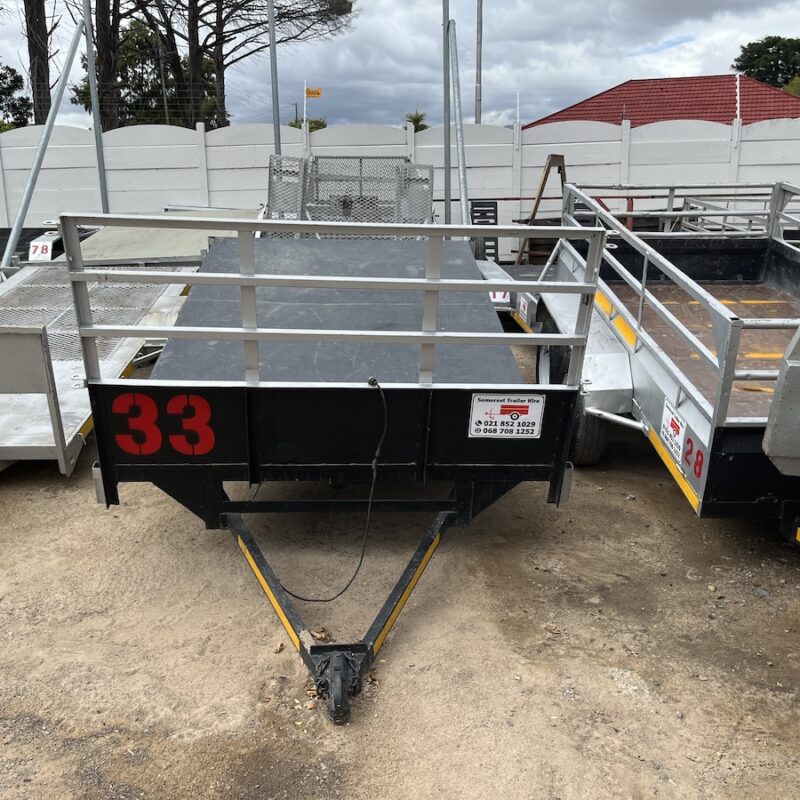 3 X 1.8 SINGLE AXLE FLATBED TRAILER